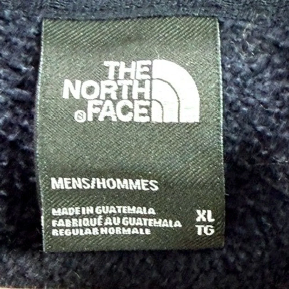 The North Face Hoodie Mens XL Navy Blue Bear Mountain Landscape Graphic Pullover